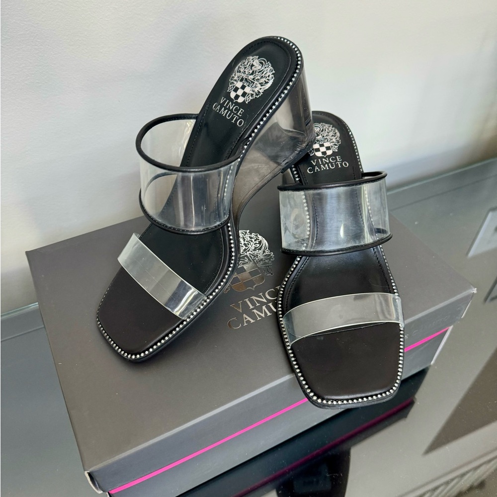 Brand New Vince Camuto Wedges